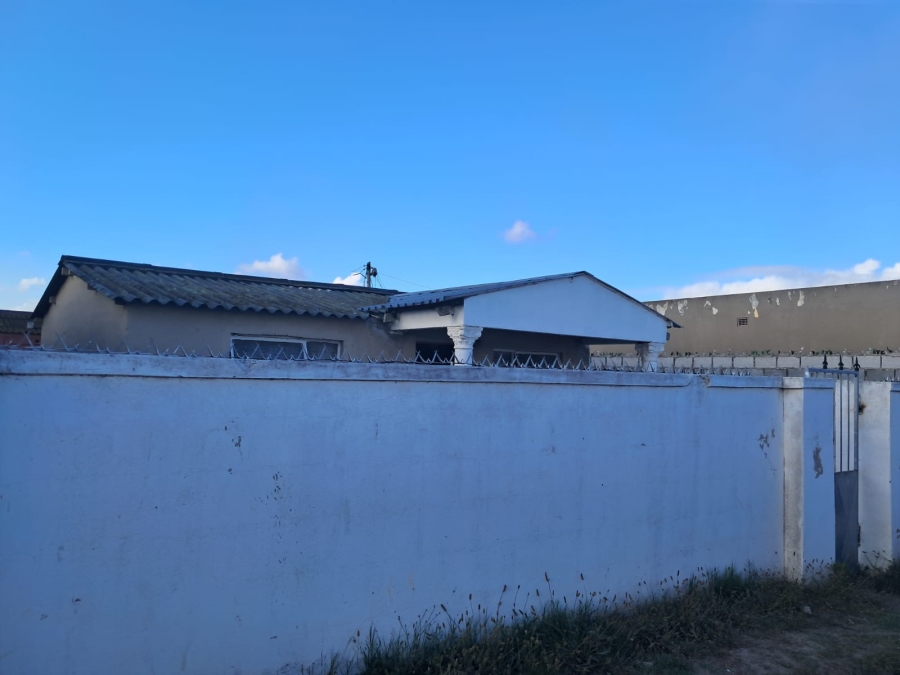 2 Bedroom Property for Sale in Kwazakhele Eastern Cape